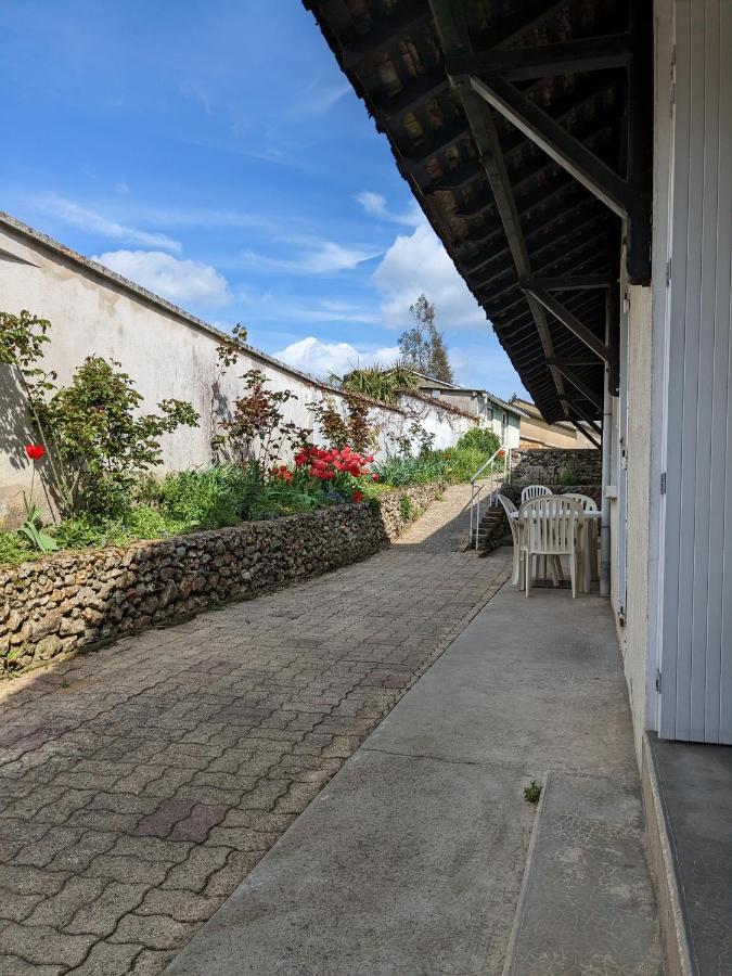 Au Chalet D'Illiers Combray, Grand Jardin Arbore Exterior foto